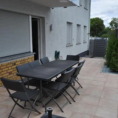 Hostel Weisenau Plaza *
